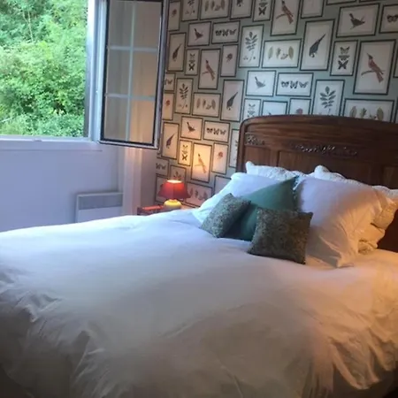 Manoir De Quintefeuille Holiday home *